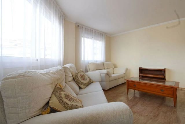 Adosado de 4 habitaciones en Pego en venta - 265.000 € (Ref: 9731544)