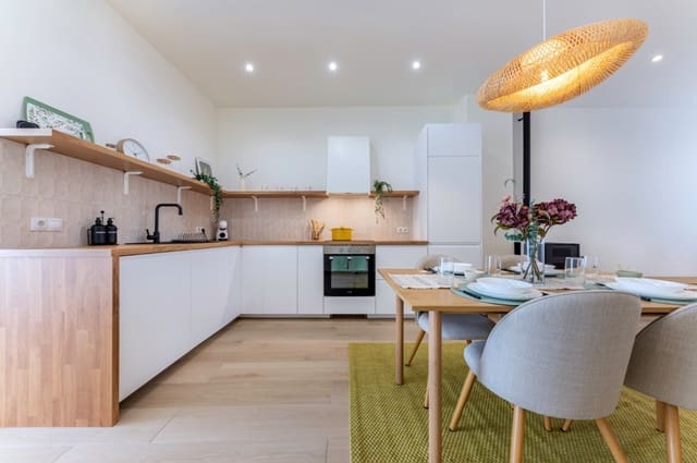 4 bedroom Villa for sale in Pego with pool garage - € 259,700 (Ref: 9742144)