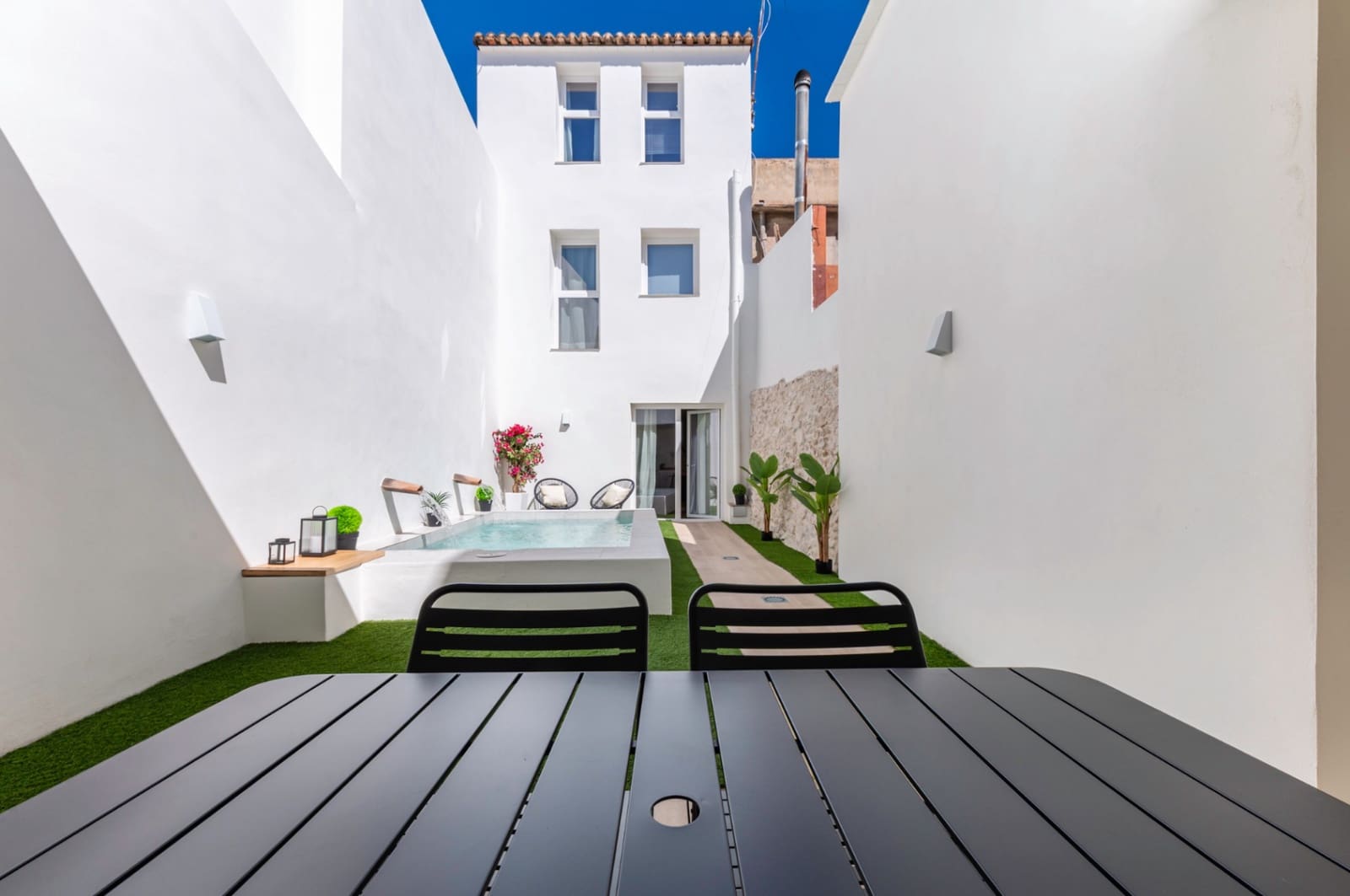 4 bedroom Villa for sale in Pego with pool garage - € 259,700 (Ref: 9742144)