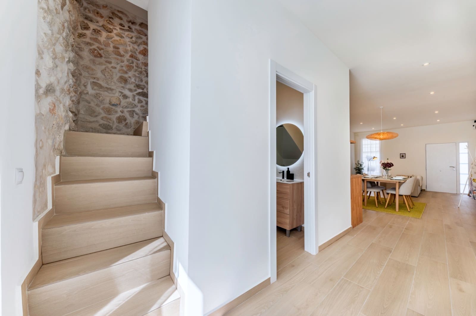 4 bedroom Villa for sale in Pego with pool garage - € 259,700 (Ref: 9742144)