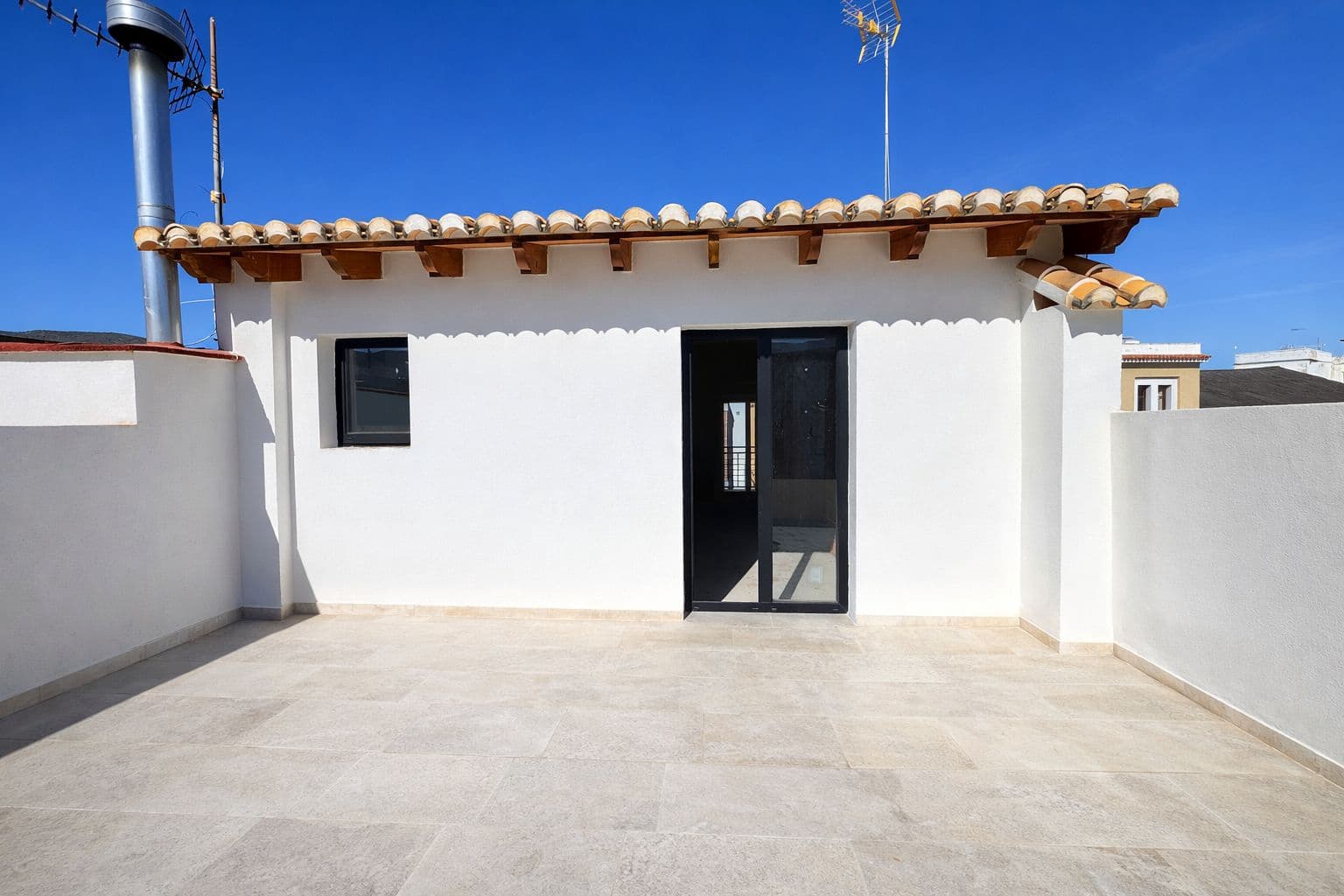 Townhouse for sale in Pego - € 150,000 (Ref: 9743985)