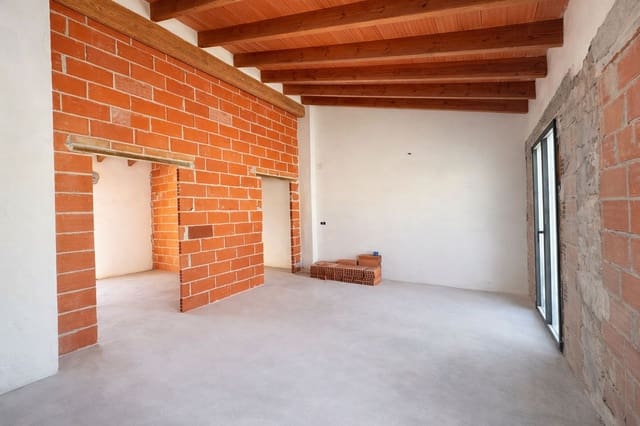 Casa em Banda para venda em Pego - 150 000 € (Ref: 9743985)