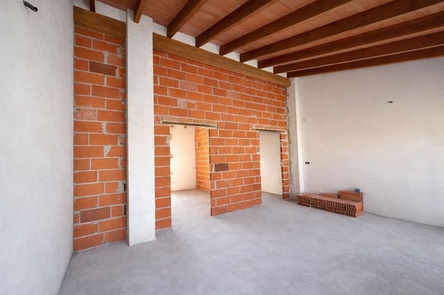 Casa em Banda para venda em Pego - 150 000 € (Ref: 9743985)