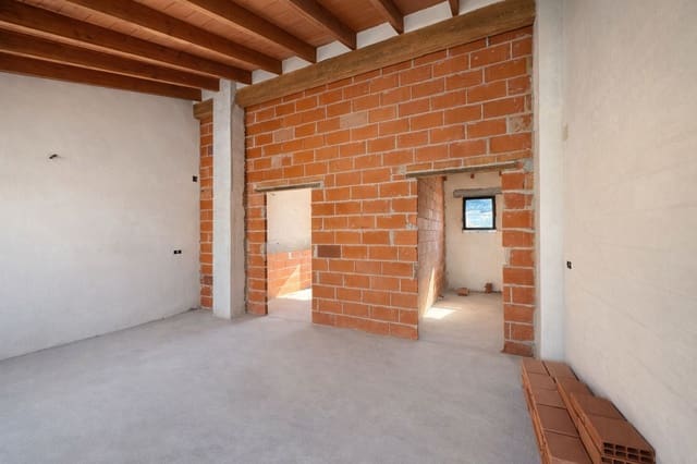 Casa em Banda para venda em Pego - 150 000 € (Ref: 9743985)