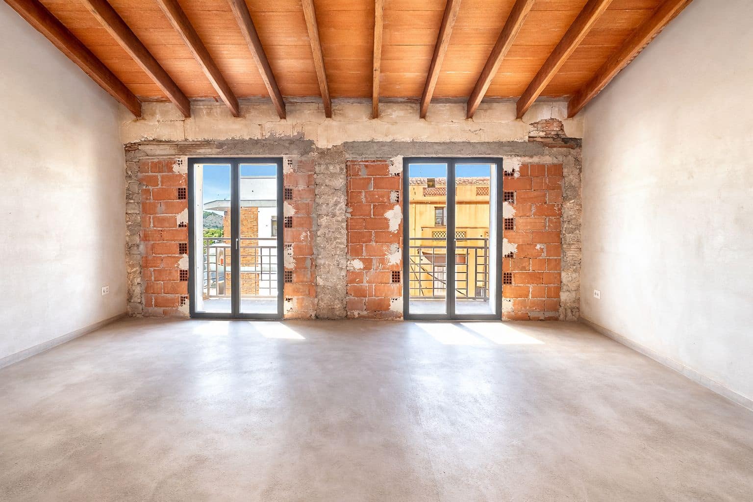 Townhouse for sale in Pego - € 150,000 (Ref: 9743985)