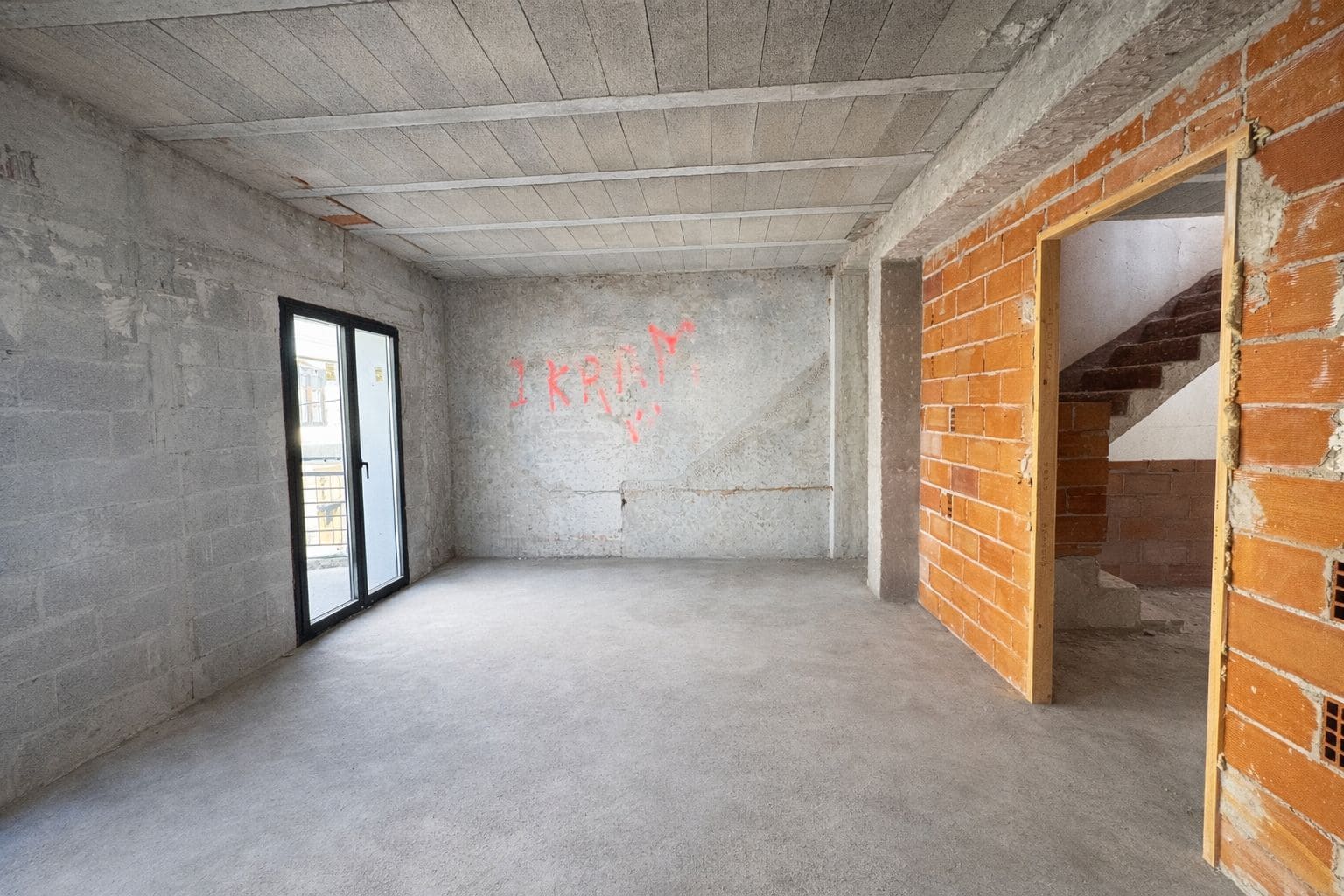 Townhouse for sale in Pego - € 150,000 (Ref: 9743985)