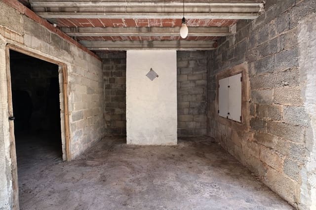 Finca/Herregård til salgs i L'Atzúvia - € 75 000 (Ref: 9747262)