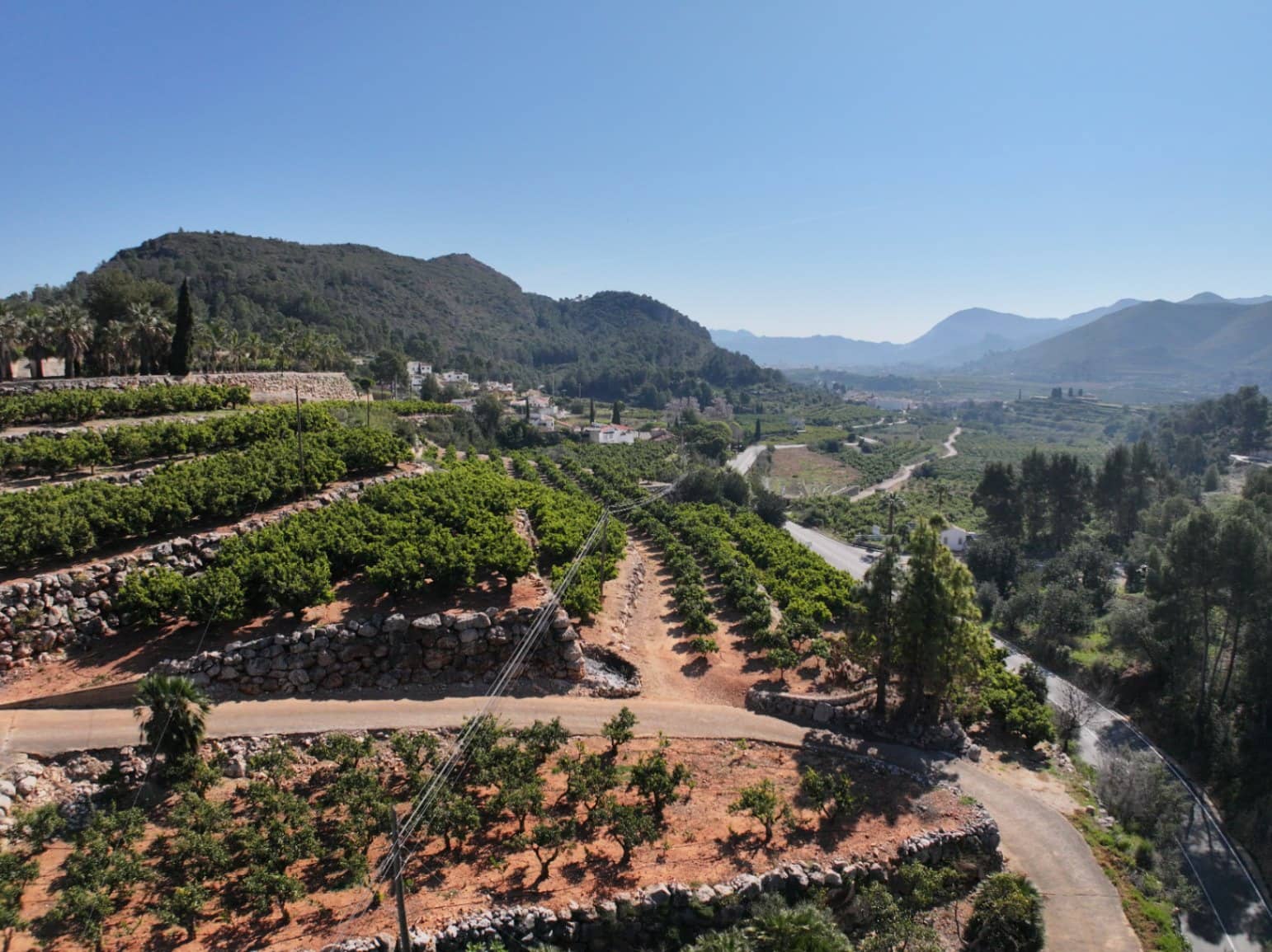 Finca/Herregård til salgs i L'Atzuvia - € 75 000 (Ref: 9747262)