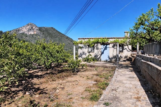 Finca/Herregård til salgs i L'Atzúvia - € 75 000 (Ref: 9747262)