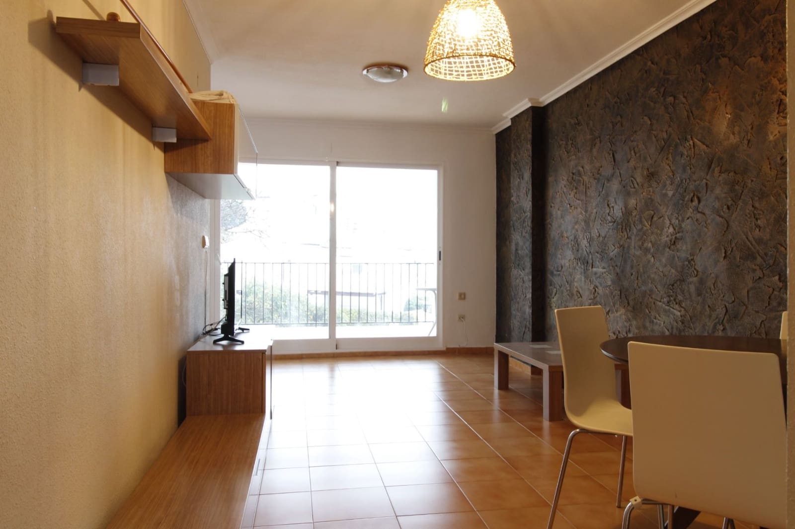 2 makuuhuone Asunto myytävänä paikassa Pego - 147 500 € (Ref: 9772584)