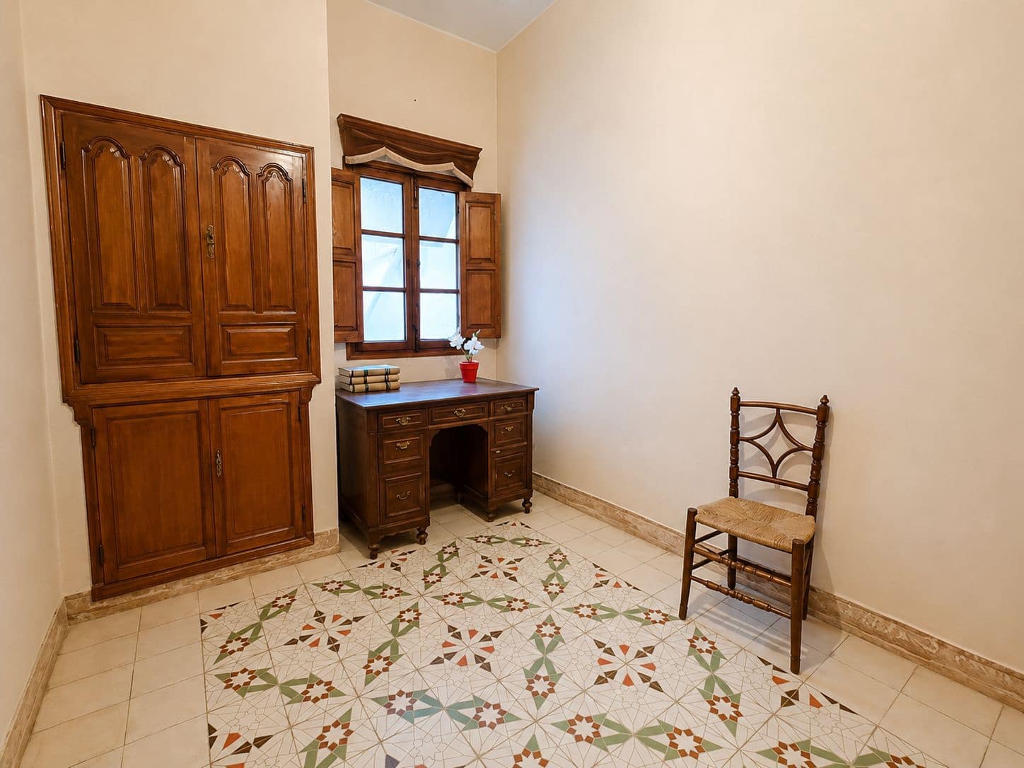 4 bedroom Townhouse for sale in Pego with garage - € 260,000 (Ref: 9834318)