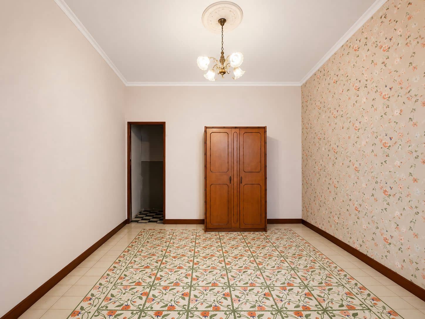 4 bedroom Townhouse for sale in Pego with garage - € 260,000 (Ref: 9834318)