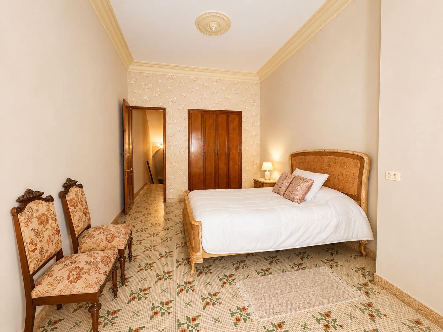 4 bedroom Townhouse for sale in Pego with garage - € 260,000 (Ref: 9834318)