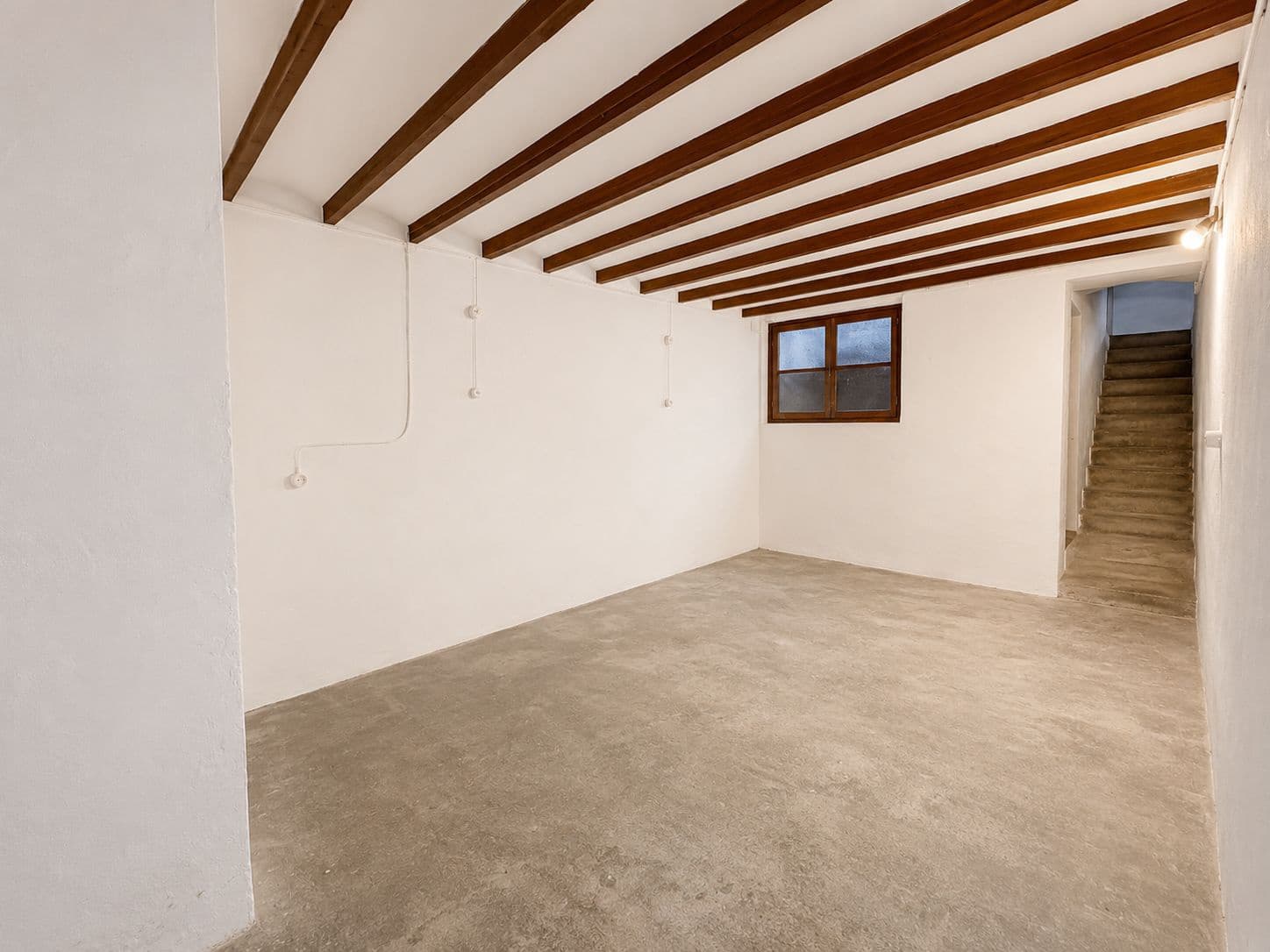 4 bedroom Townhouse for sale in Pego with garage - € 260,000 (Ref: 9834318)