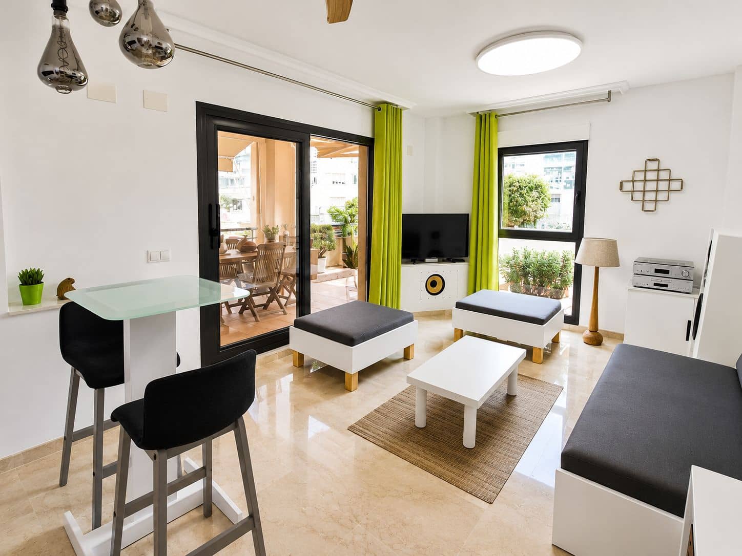 2 bedroom Flat for sale in Denia with pool garage - € 449,500 (Ref: 9850288)