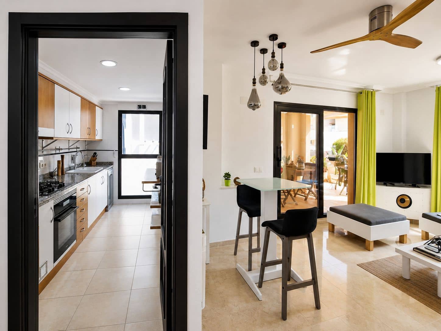 2 bedroom Flat for sale in Denia with pool garage - € 449,500 (Ref: 9850288)