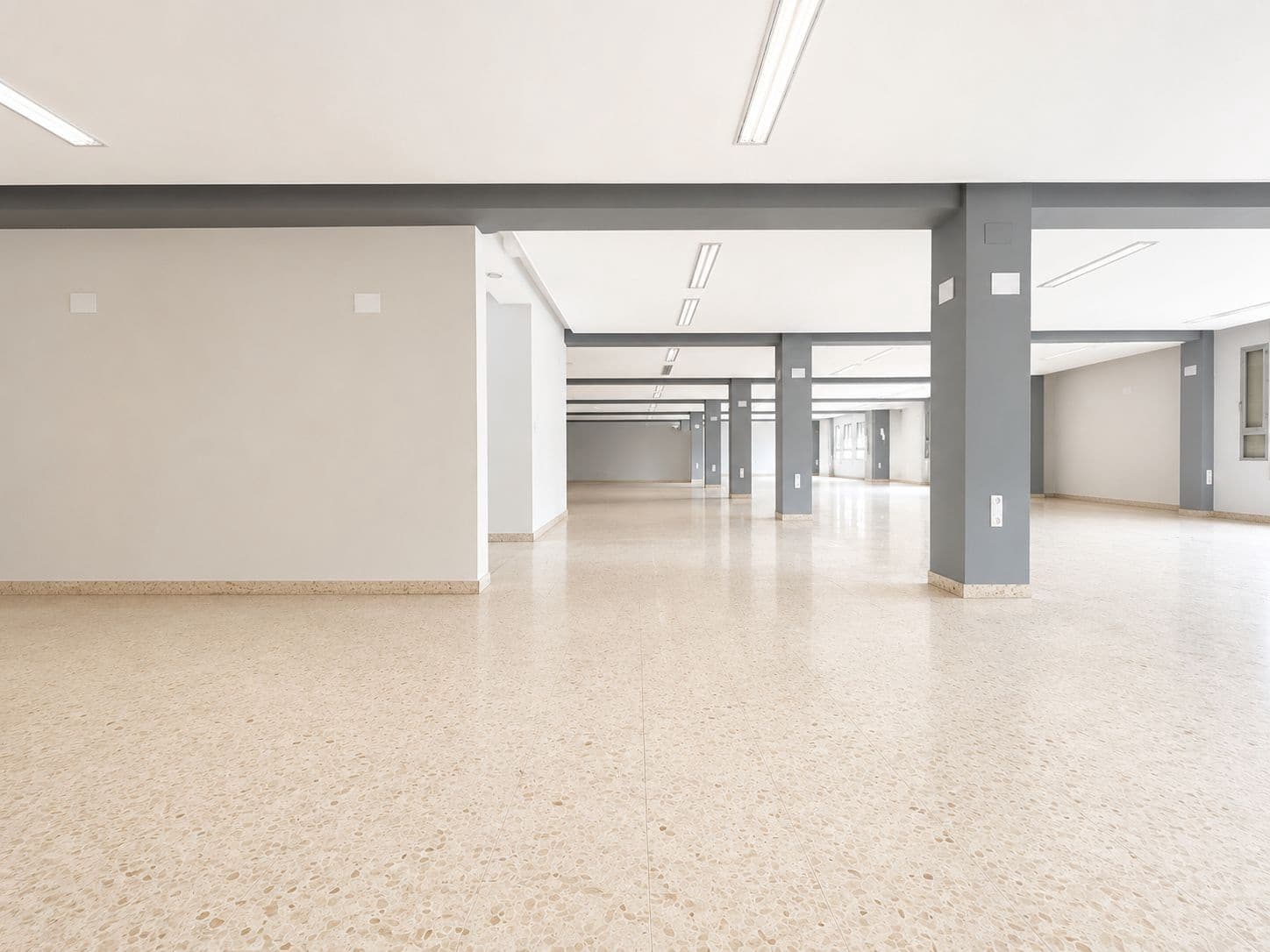 Local Comercial en Pego en venta con garaje - 780.000 € (Ref: 9917204)