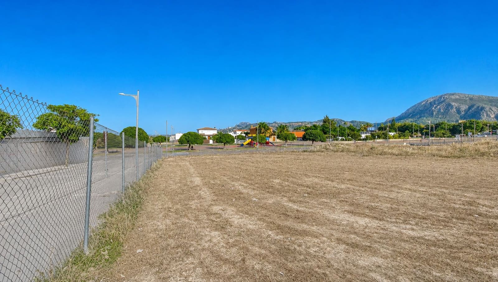 Tontti myytävänä paikassa Pego - 110 000 € (Ref: 9922650)