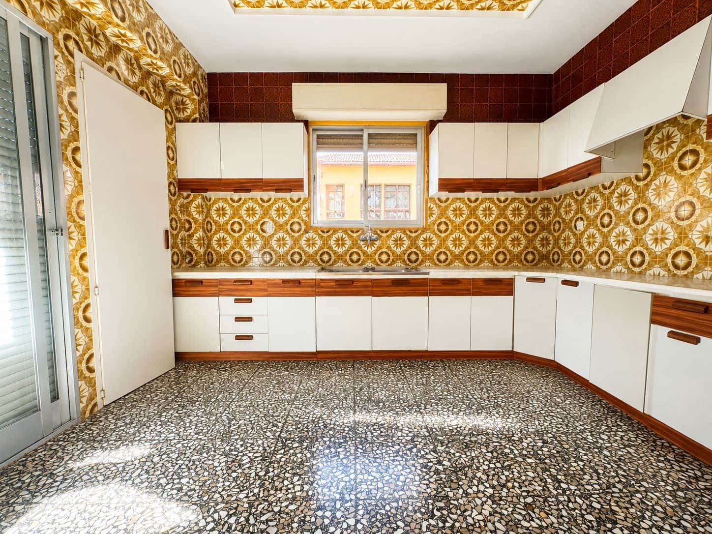 Wohnung zu verkaufen in Oliva - 165.000 € (Ref: 9980030)