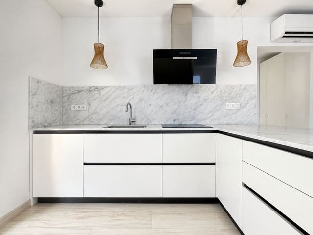 4 soveværelse Villa til salg i Beniali, Vall de Gallinera med garage - € 495.000 (Ref: 9984036)