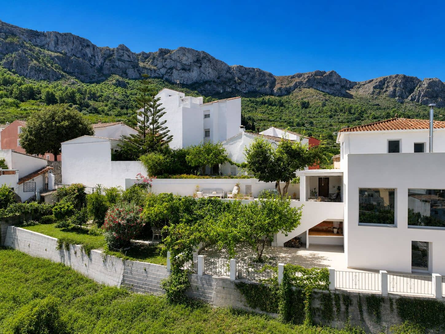 4 sypialnia Willa na sprzedaż w Vall de Gallinera z garażem - 475 000 € (Ref: 9984036)