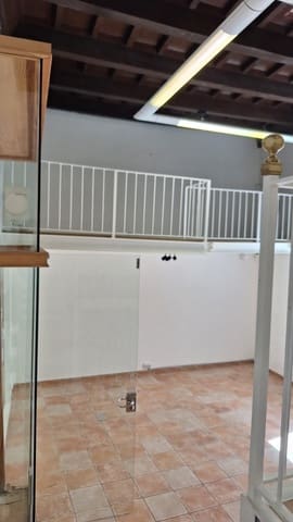 4 soveværelse Erhverv til leje i Sant Jaume, Palma de Mallorca - € 2.200 (Ref: 9145779)