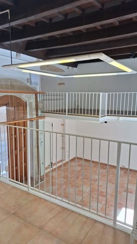 4 soveværelse Erhverv til leje i Sant Jaume, Palma de Mallorca - € 2.200 (Ref: 9145779)