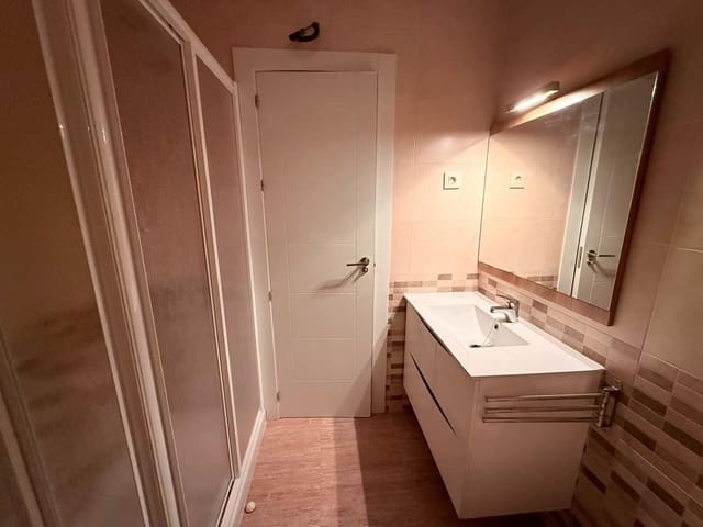 3 quarto Apartamento para arrendar em Los Alcázares com garagem - 800 € (Ref: 10060216)