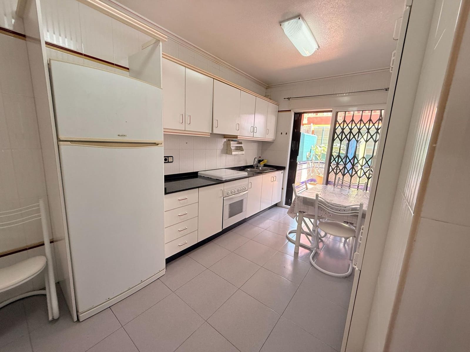 3 Zimmer Reihenhaus zu vermieten in Los Alcazares - 800 € (Ref: 10060217)