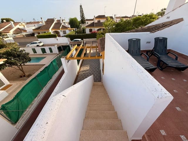 4 sovrum Villa till salu i Torre de la Horadada, Pilar de la Horadada med pool - 475 000 € (Ref: 10060218)