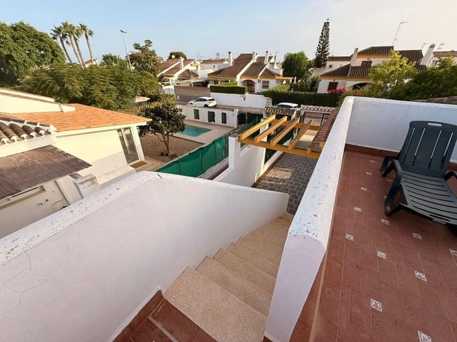 4 sovrum Villa till salu i Torre de la Horadada, Pilar de la Horadada med pool - 475 000 € (Ref: 10060218)