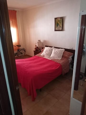 2 slaapkamer Flat te koop in Centro, Los Alcázares met garage - € 165.000 (Ref: 10060220)