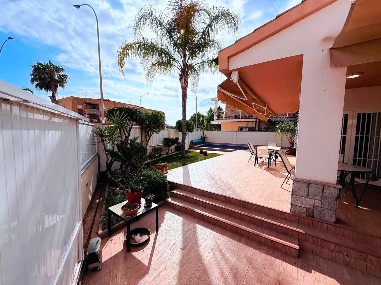 3 Zimmer Villa zu verkaufen in Santiago de la Ribera mit Pool Garage - 380.000 € (Ref: 10060221)