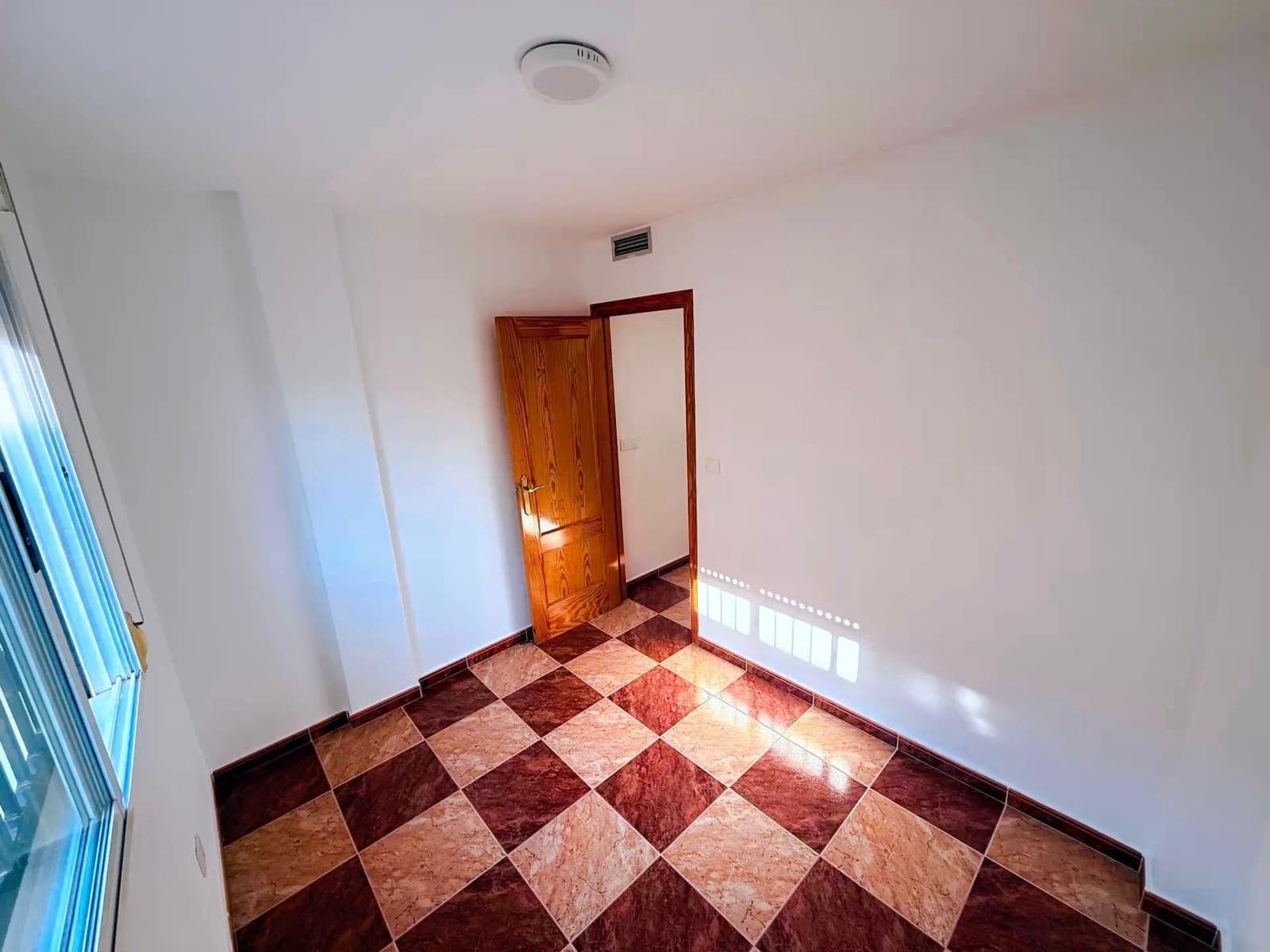 Adosado de 3 habitaciones en Santa Pola en venta con garaje - 235.000 € (Ref: 10060227)
