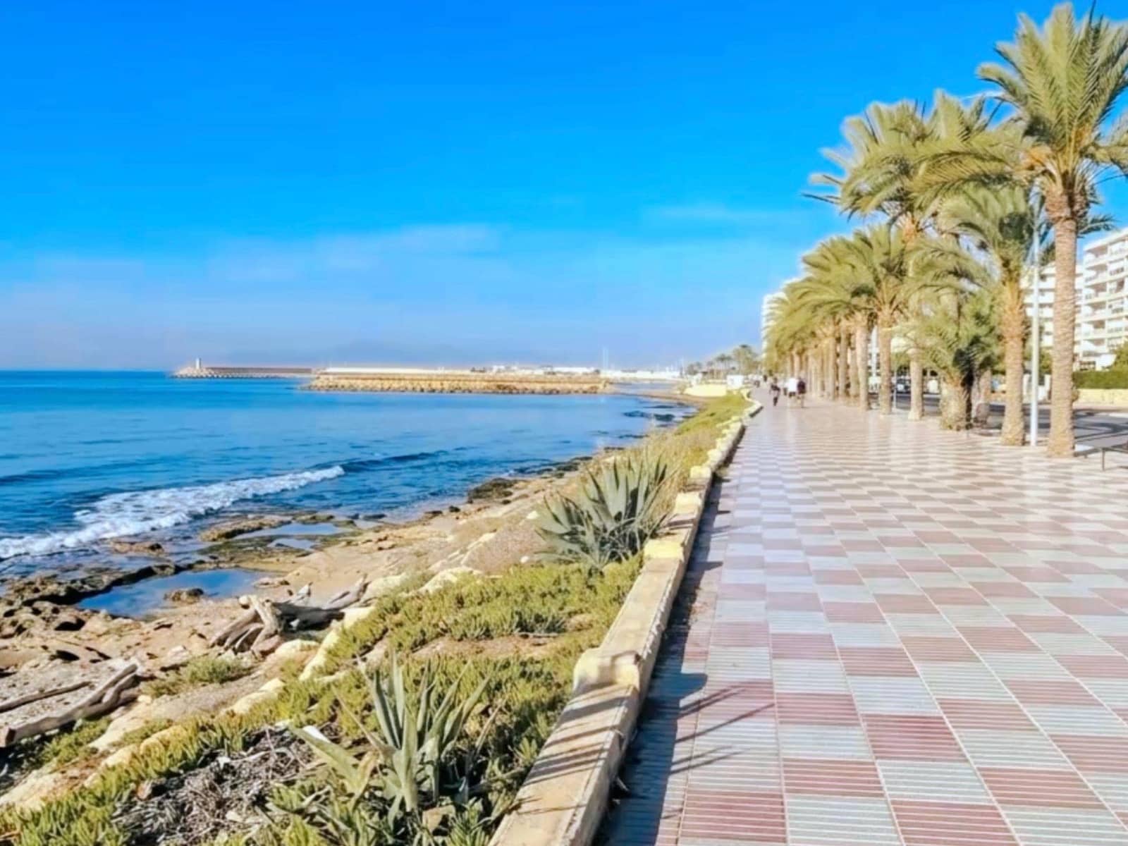Adosado de 3 habitaciones en Santa Pola en venta con garaje - 235.000 € (Ref: 10060227)