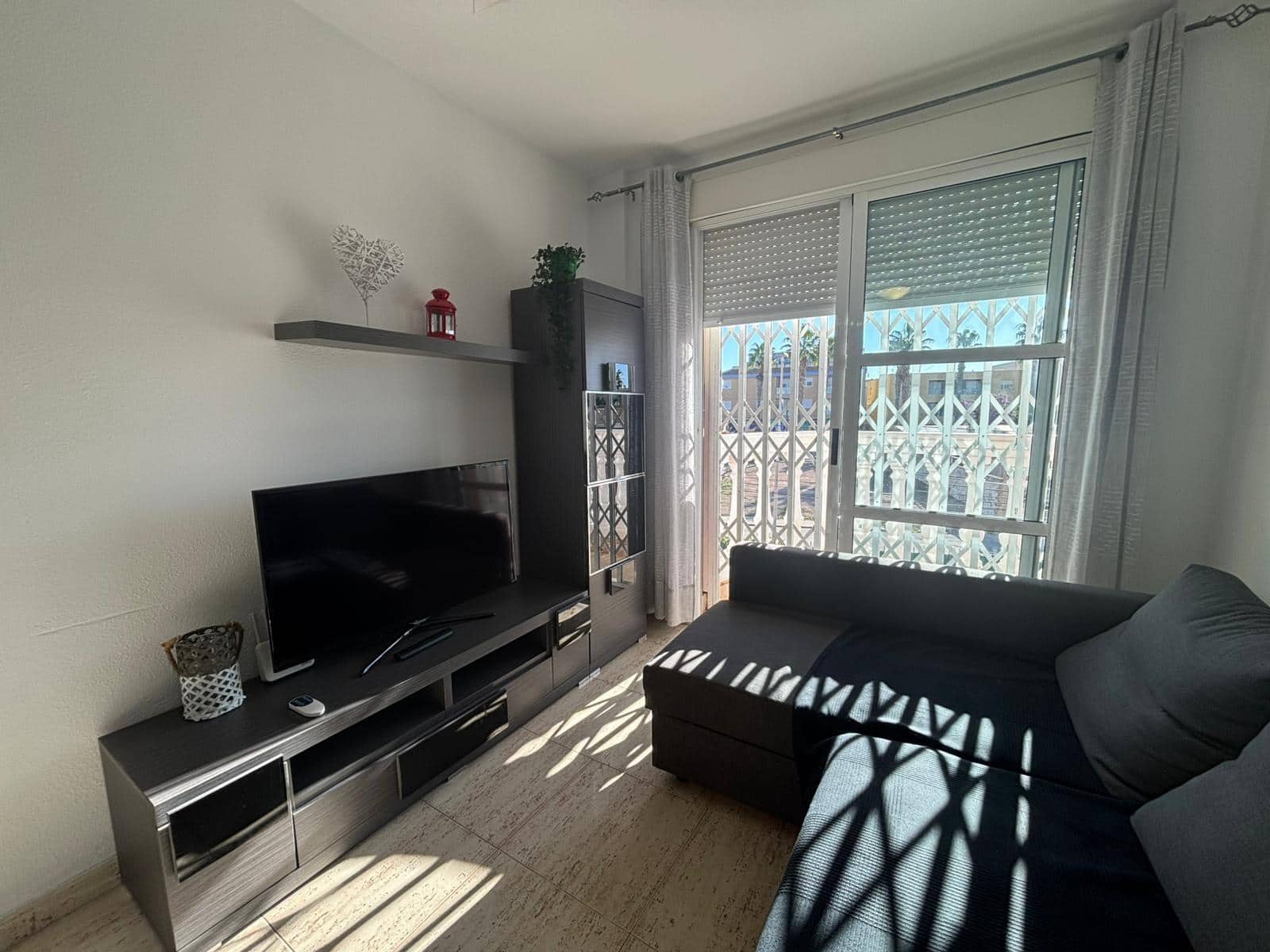 2 quarto Apartamento para arrendar em Los Alcazares - 650 € (Ref: 10060236)