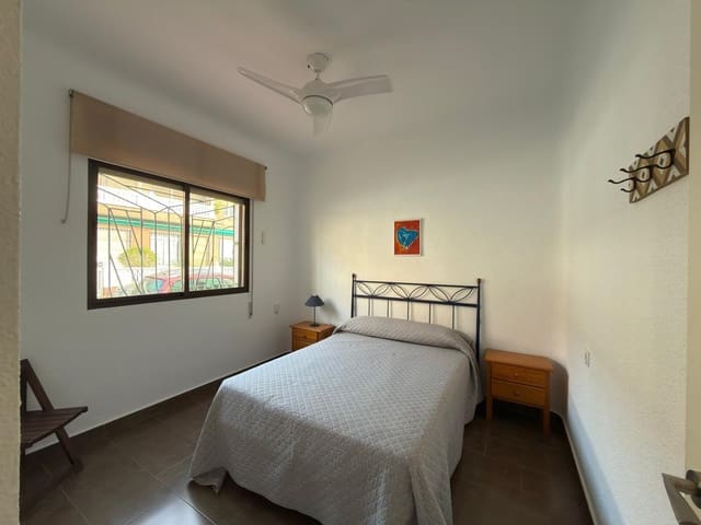 4 slaapkamer Appartement te huur in Los Nietos, Cartagena - € 700 (Ref: 10060237)