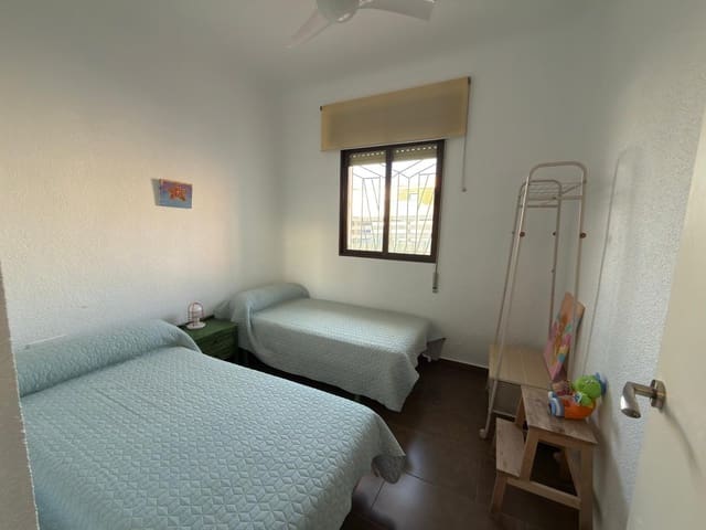 4 slaapkamer Appartement te huur in Los Nietos, Cartagena - € 700 (Ref: 10060237)