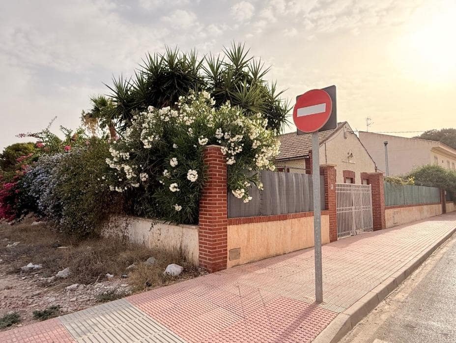 Building Plot for sale in Los Alcazares - € 750,000 (Ref: 10060242)