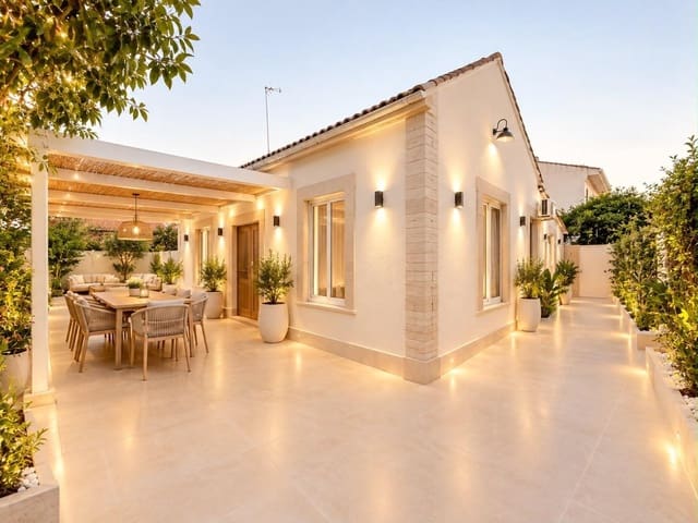 Building Plot for sale in Centro, Los Alcázares - € 750,000 (Ref: 10060242)