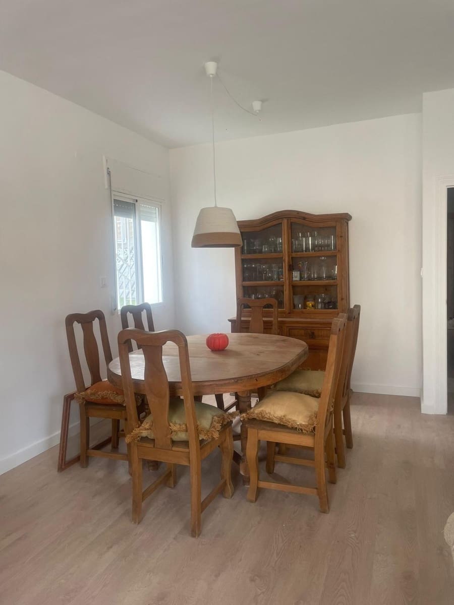 4 chambre Villa/Maison à vendre à El Carmoli avec garage - 375 000 € (Ref: 10060244)