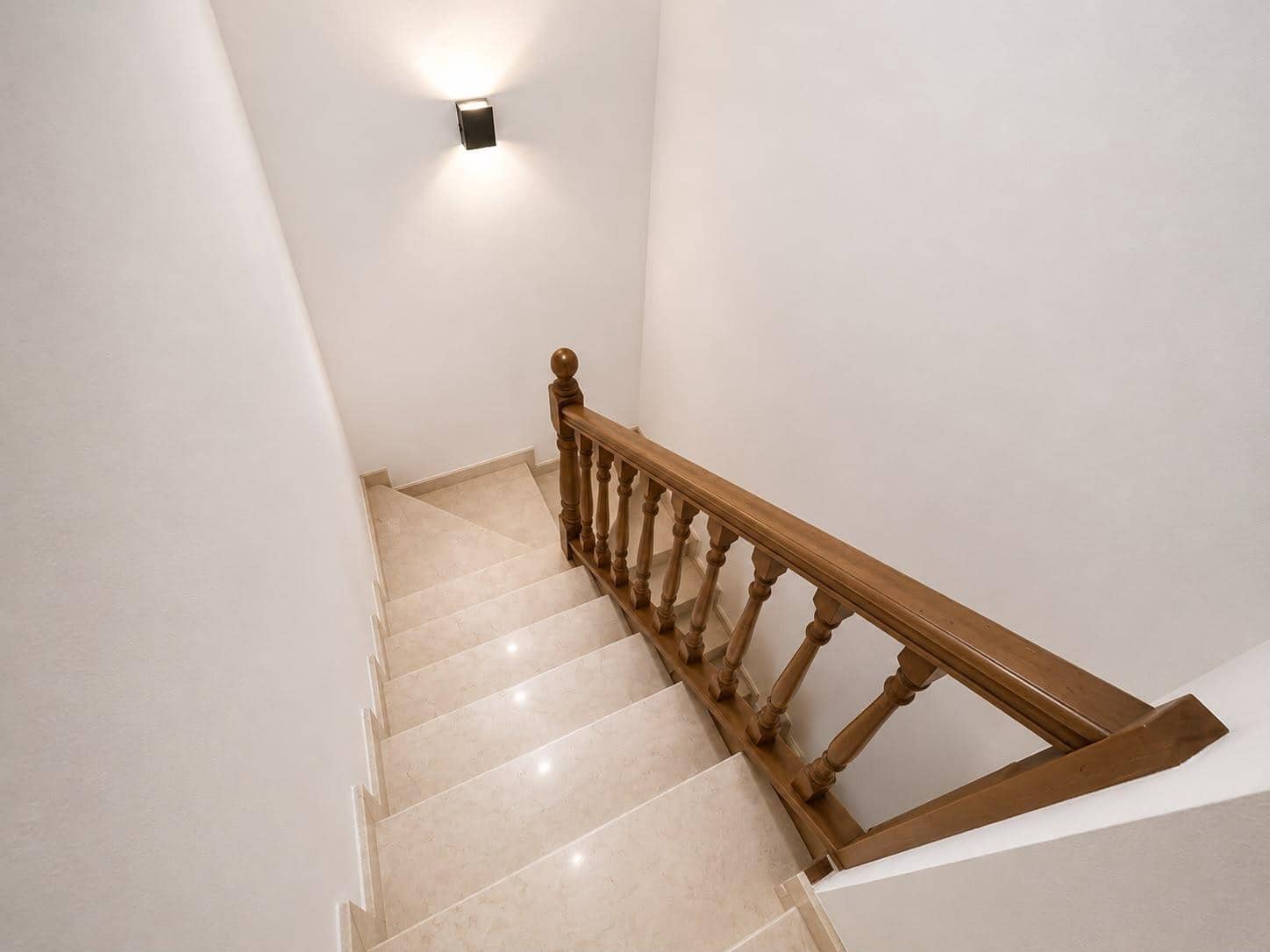 Adosado de 2 habitaciones en Roda en venta con piscina - 160.000 € (Ref: 10060247)