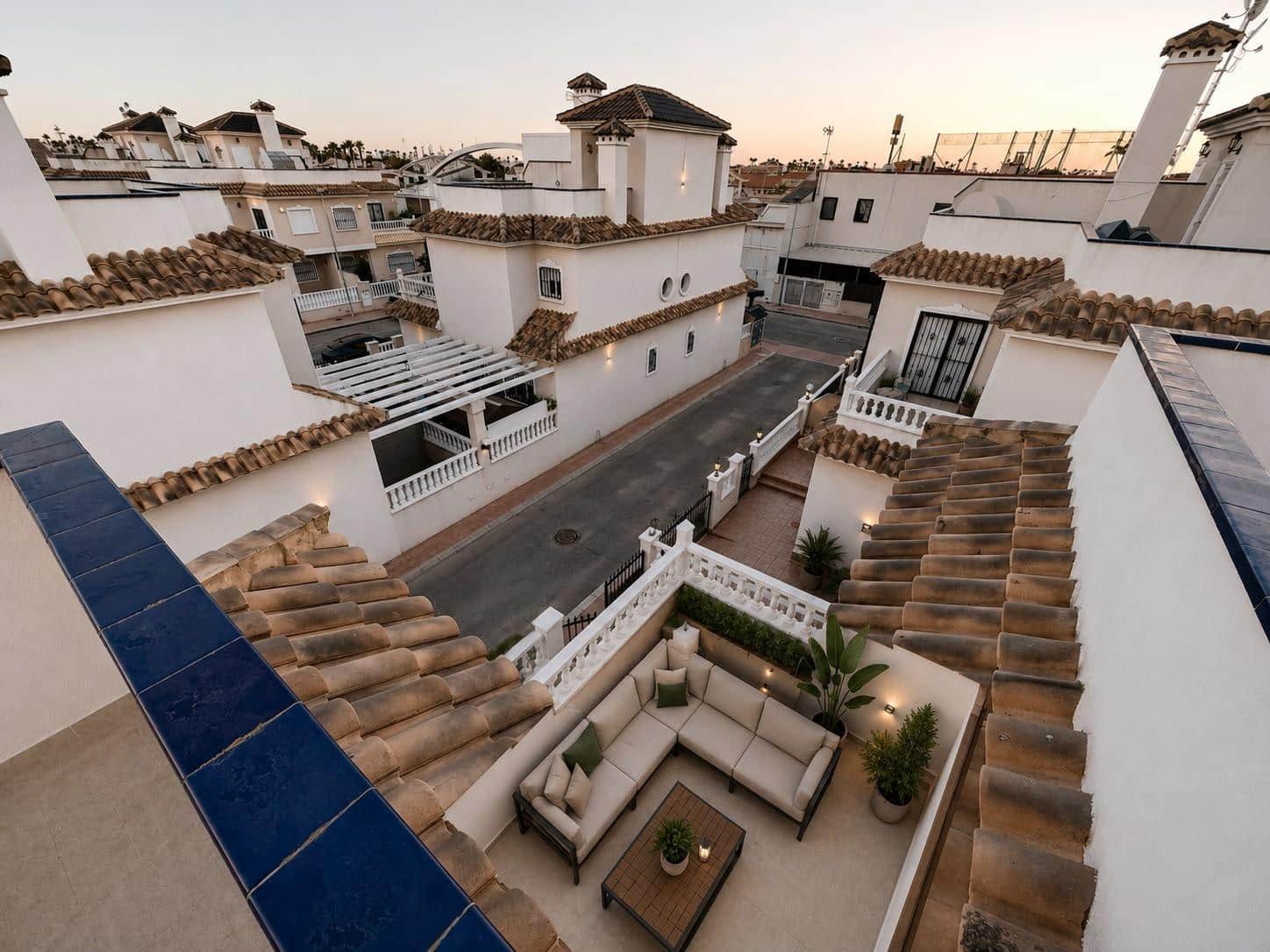 Adosado de 2 habitaciones en Roda en venta con piscina - 160.000 € (Ref: 10060247)