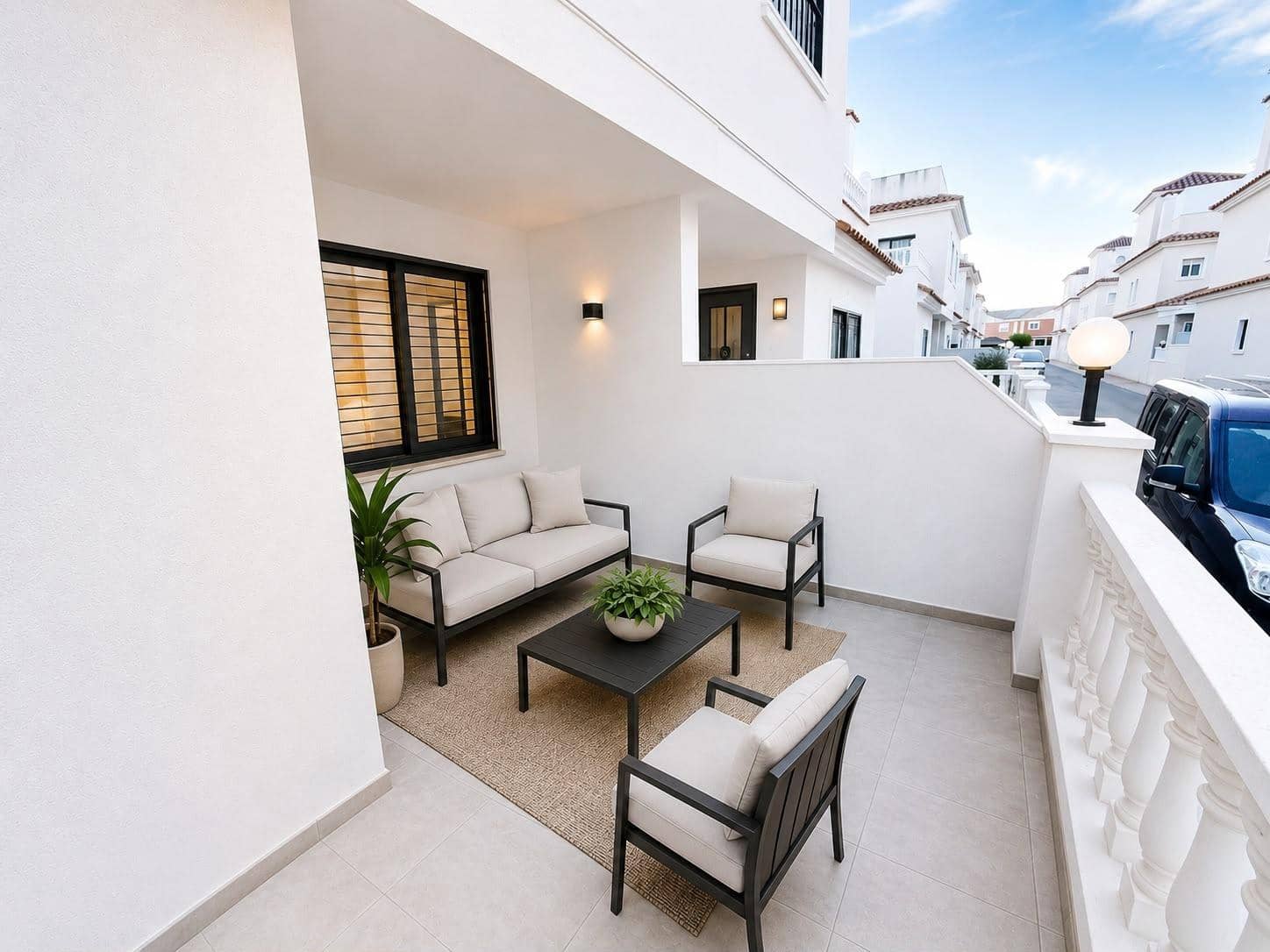 Adosado de 2 habitaciones en Roda en venta con piscina - 160.000 € (Ref: 10060247)