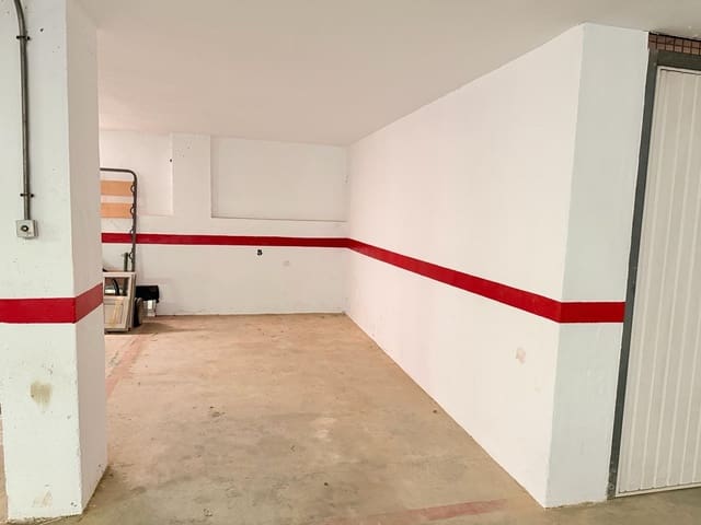 Garaje en Centro, Los Alcázares en venta - 8.900 € (Ref: 10060251)