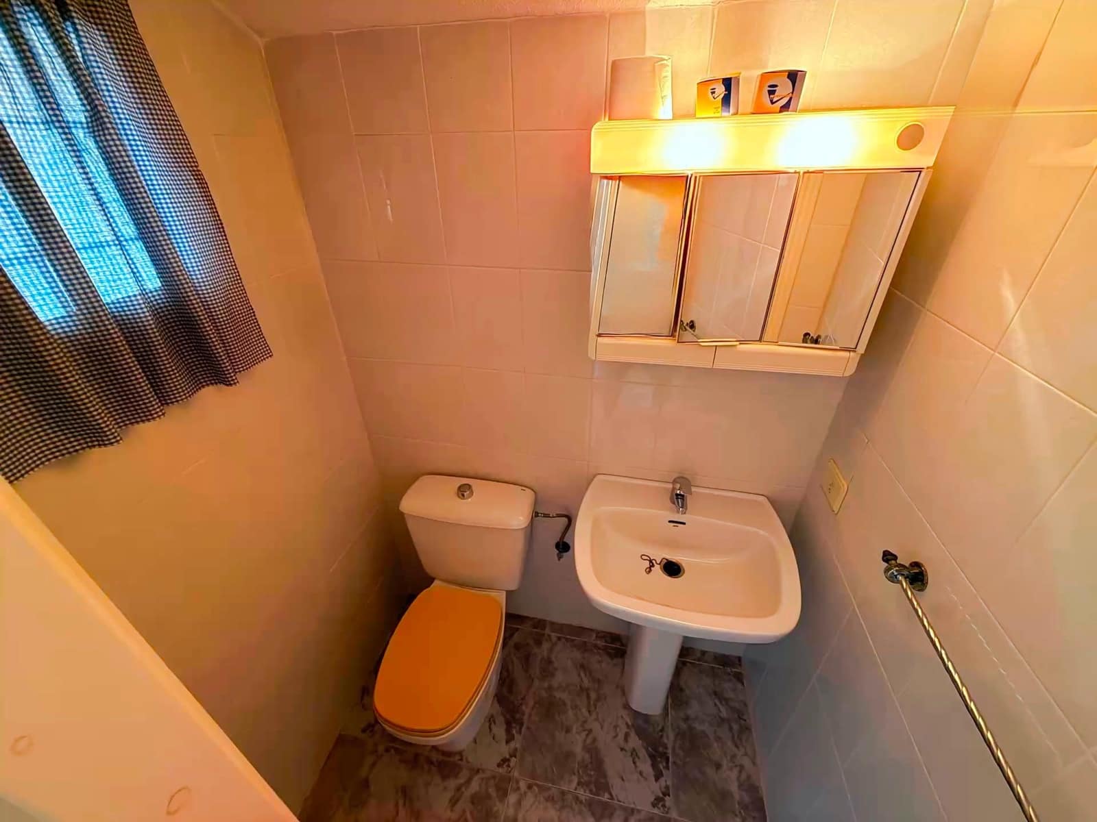 Adosado de 3 habitaciones en Los Alcázares en venta con garaje - 180.000 € (Ref: 10060258)