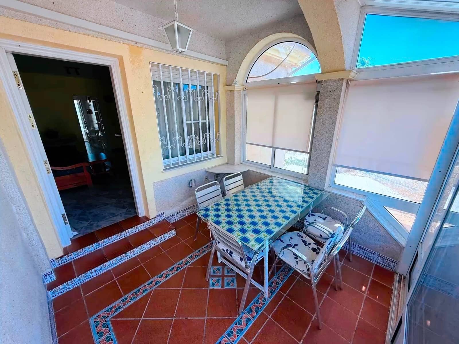 Adosado de 3 habitaciones en Los Alcázares en venta con garaje - 180.000 € (Ref: 10060258)