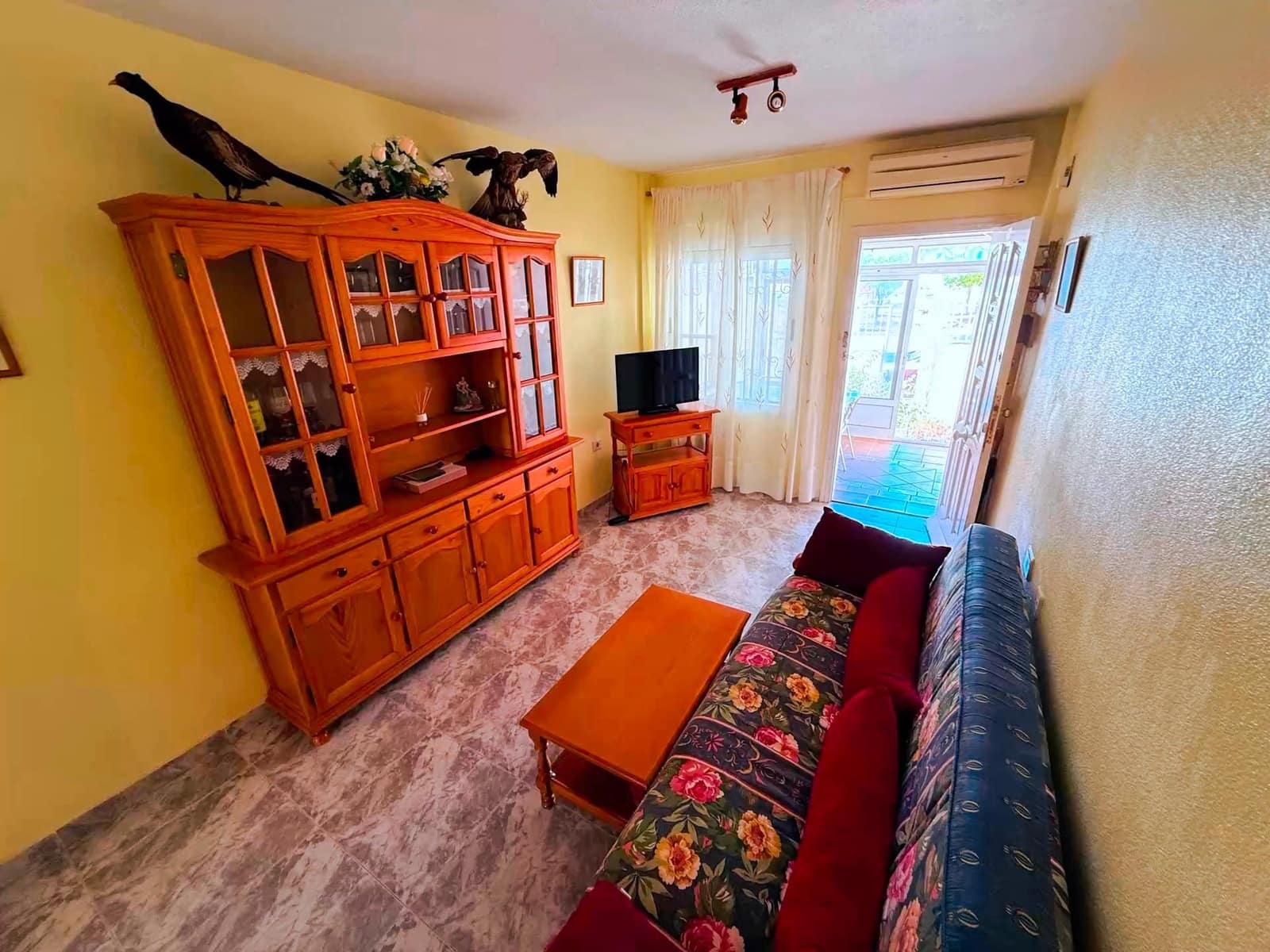 Adosado de 3 habitaciones en Los Alcázares en venta con garaje - 180.000 € (Ref: 10060258)