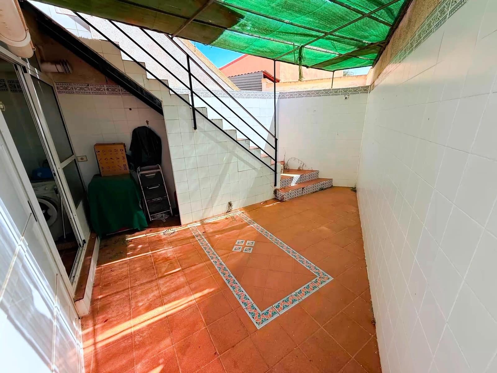 Adosado de 3 habitaciones en Los Alcázares en venta con garaje - 180.000 € (Ref: 10060258)