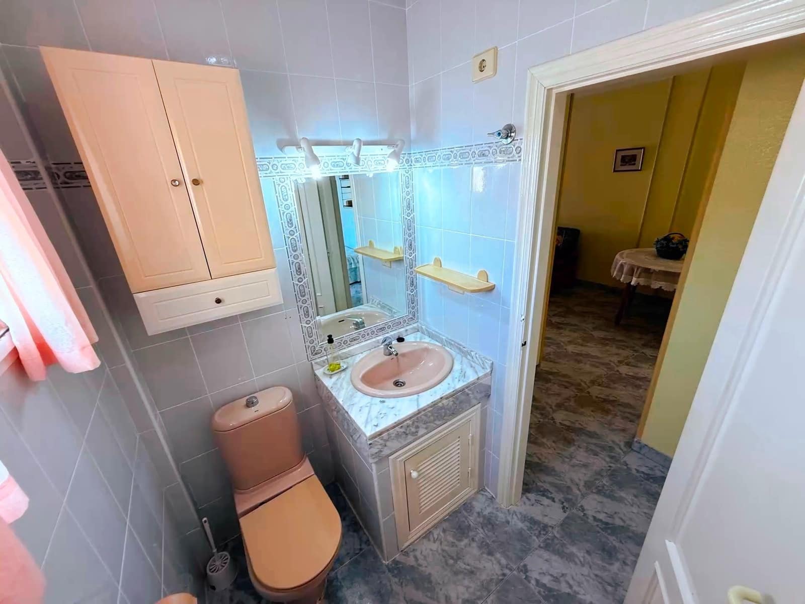 Adosado de 3 habitaciones en Los Alcázares en venta con garaje - 180.000 € (Ref: 10060258)